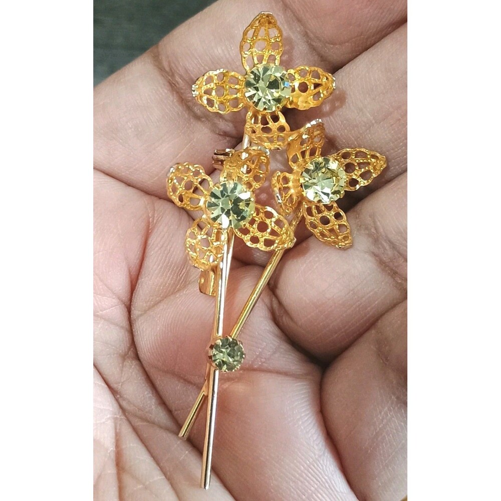 Filigree Triple Flower Green Rhinestone Vintage Brooch
